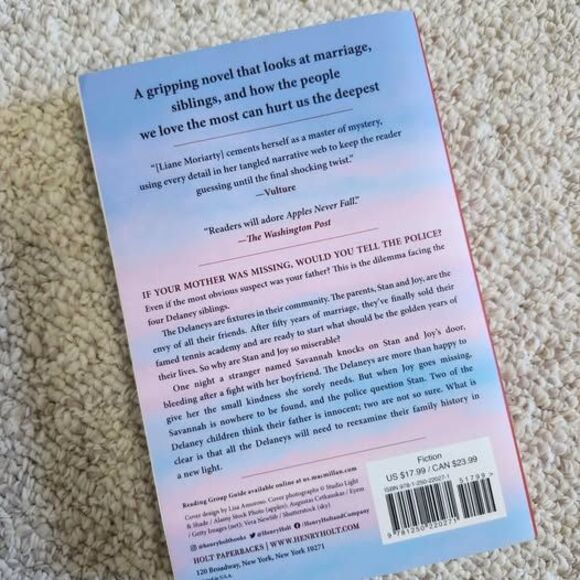 Apples Never Fall Book by Liane Moriarty - Picture 2 of 2